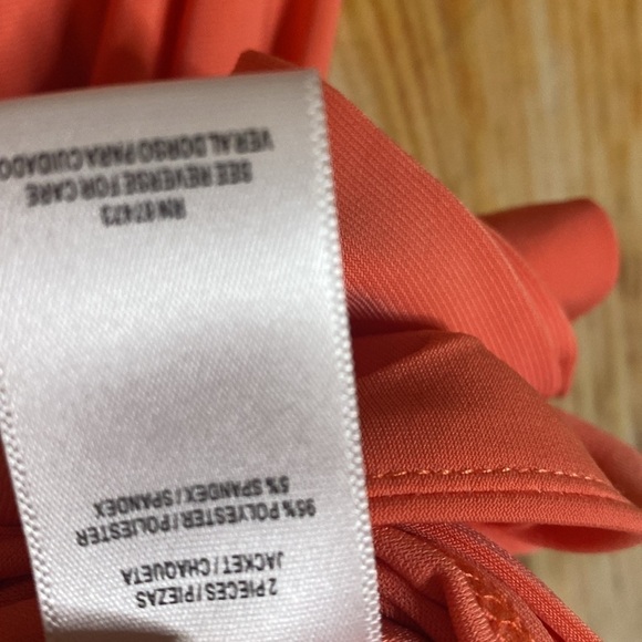 Danny & Nicole NWOT Stretchy Cropped Open Blazer - Picture 5 of 5